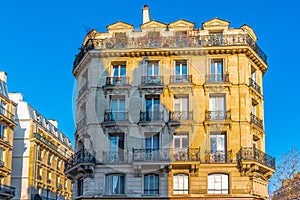 Paris, beautiful building