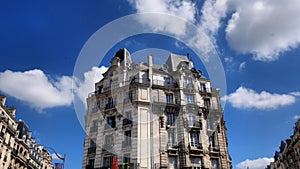 paris facade building