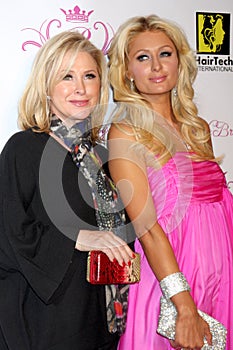 Paris Hilton,Kathy Hilton