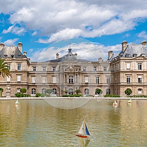 Paris, the Senat