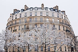 Paris under the snow