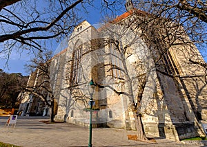The parish church of St. Othmar in Modling .