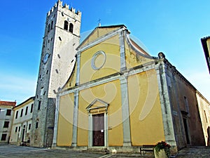 Parish Church of Sv. Stjepan and Motovun bell tower - Istria, Croatia / Zupna crkva Sv. Stjepana i motovunski zvonik - Istra photo