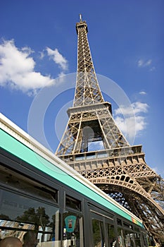 Parisian bus