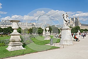 Parisians and tourists in Tuileries garden (Jardin des Tuileries)