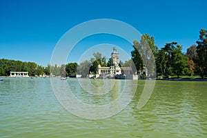 Park of the Pleasant Retreat Pond, Madrid