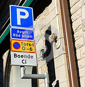 Parking provisions sign photo