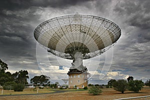 Parks radio telescope