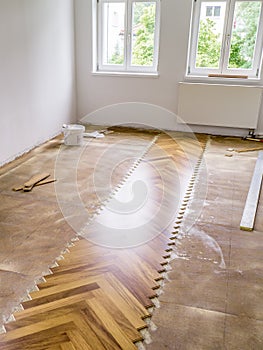 Parquet laying