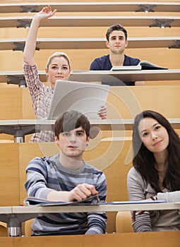 Participating students in a lecture hall