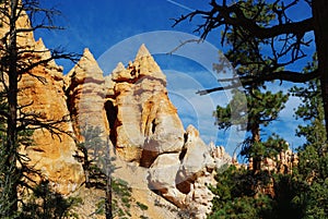 Particular rock towers, Bryce Canyon, Utah