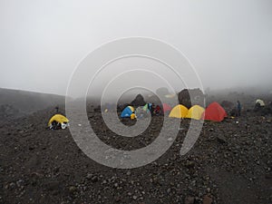 PASAR BUBRAH GROUND CAMP PARAGUNUNG MERAPI PENDAKI