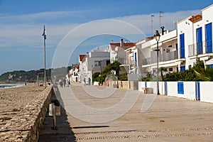 Paseo paralelo a la playa de Altafulla. Tarragona.