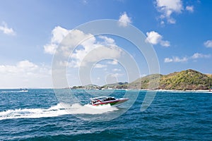 Passenger Speed boat to Koh larn Island, Pattaya