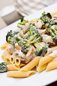 Pasta with chicken and broccoli dish