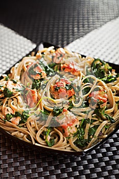 Pasta Collection - Fettuccine with salmon and spinach