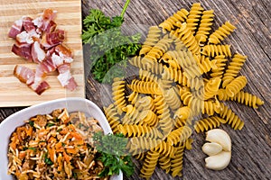 Pasta, garlic, parsley, kaiser and minced meat with rice