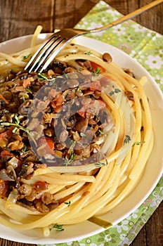 Pasta with lentil bolognese