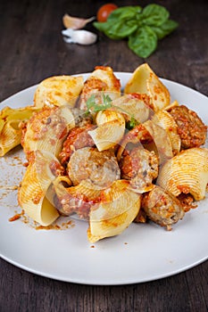 Pasta with meatballs