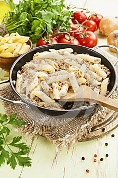 Pasta with minced meat