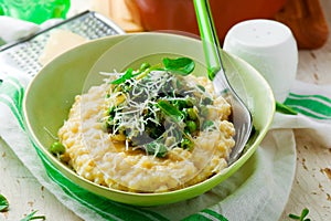 Pasta risotto with spring vegetables