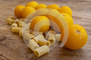 Pasta with yellow tomato sauce