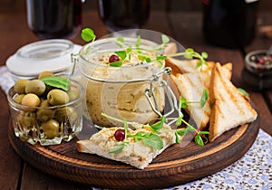 Pate Chicken - rillette, toast, olives and herbs