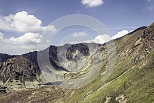 Path beautiful mountain setting surrounded by huge hills