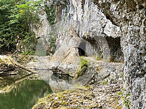 The path through Nera Gorges National Park