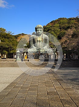 Path to the great buddha statue