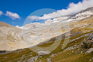 Path to Monte Perdido photo