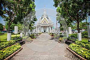 Pathway to Khon Kaen City Pillar Shrine photo