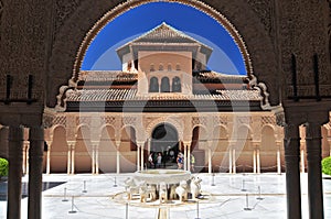 Patio de los Leones Patio of the Lions in the Palacios Nazaries, The Alhambra, Granada, Andalucia, Spain.