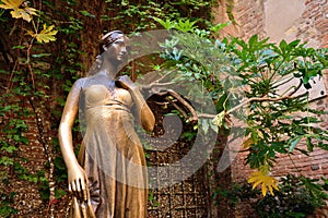 Patio and statue Juliet, Verona, Italy