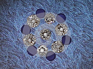 Pattern of the shape of diamonds