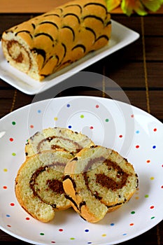 Pattern swiss roll