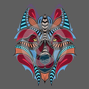 Patterned colored head of the wolf.