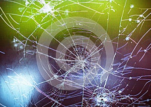 The patterns of cracks on glass