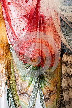 Patterns of the Orenburg downy shawl