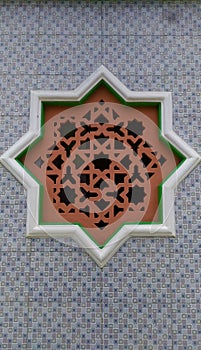 patterns of wall ornament designs in mosques made of clay