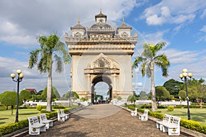 Patuxai, Victory Gate, a replica of Arc de Triomphe, Vientiane, Laos, Indochina, Southeast Asia, Asia