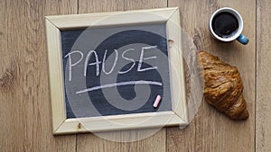 Pause written