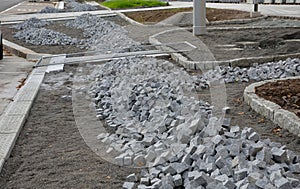 pavers made of stone cubes who can create beautiful photo