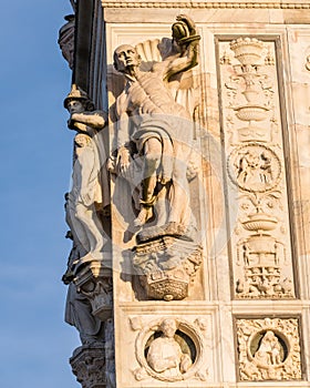Pavia Carthusian monastery statues from the renaissance.