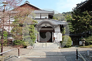 pavilion at the shoren-in temple in kyoto (japan)