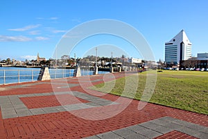 Paving at Leschenault Estuary