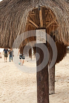 Payment option sign for tourists photo