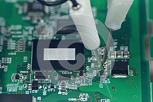 The PCB board checking process by high speed automatic robot system