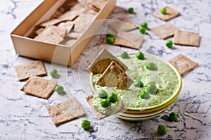 Pea green dip