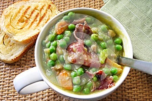 Pea and Ham Soup